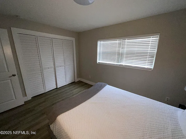 318 Arricola Ave #101 — Photo 36