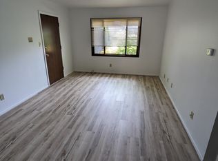 101 W 35th Ct APT 2, Griffith, IN 46319