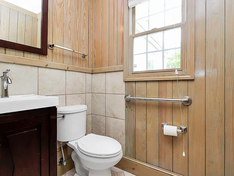 307 Ethan Ln — Photo 29