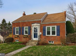 8 Darlin Dr, Reading, PA