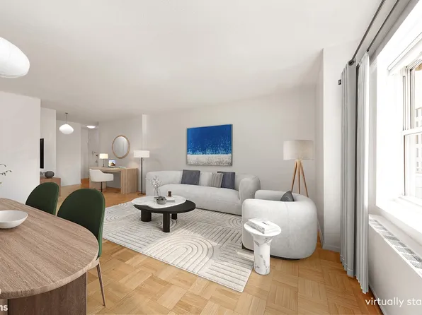 60 East 8th Street 12N image 2 of 11