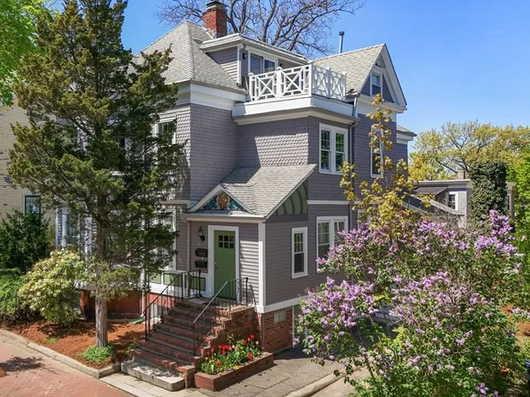 89 Upland Rd #2, Cambridge, MA 02140