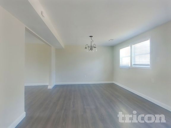 4th image of 13 Cardigan Ct
