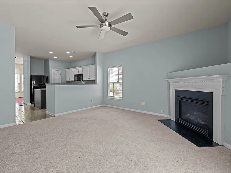2713 Wyntercrest Ln — Photo 15