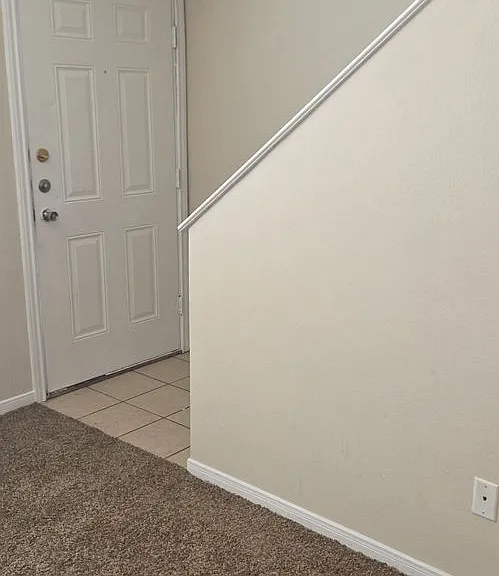 809 Leifester Cir — Photo 9