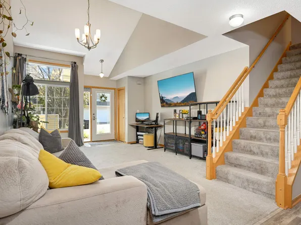 14104 Alabama Ave S, Savage, MN 55378