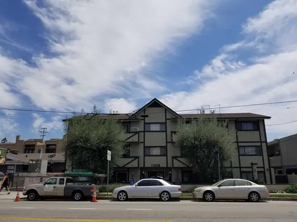 (undisclosed Address), North Hollywood, CA 91602