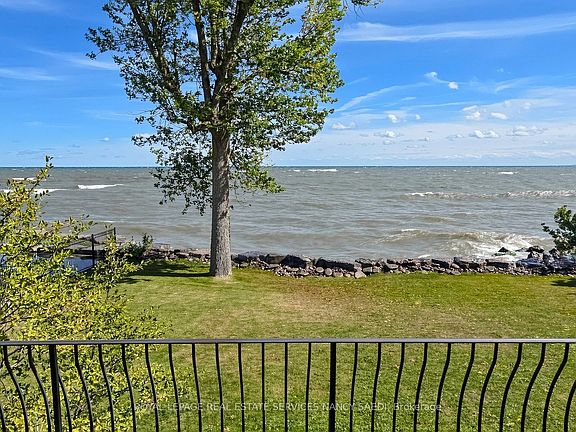 2nd image of 1296 Lakeshore Rd W