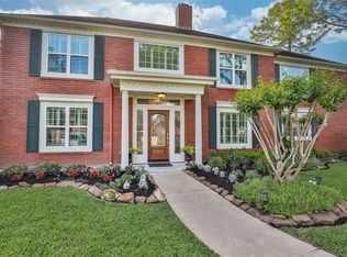 15955 Ivy Bridge Ln, Houston, TX 77095