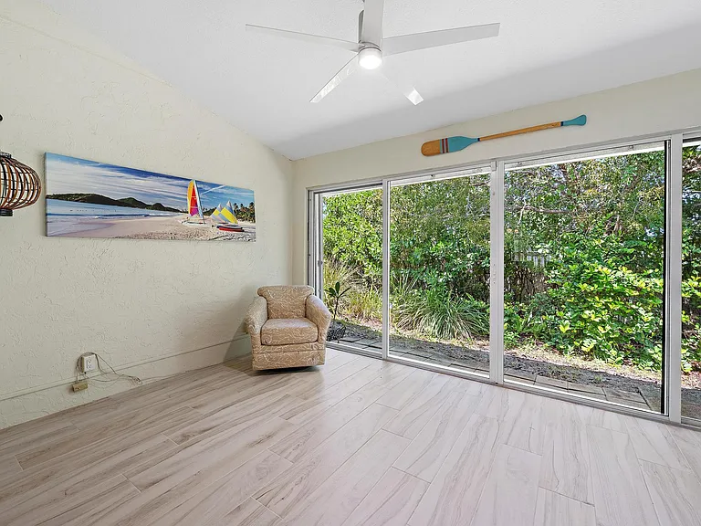 11139 SE Sea Pines Cir — Photo 17