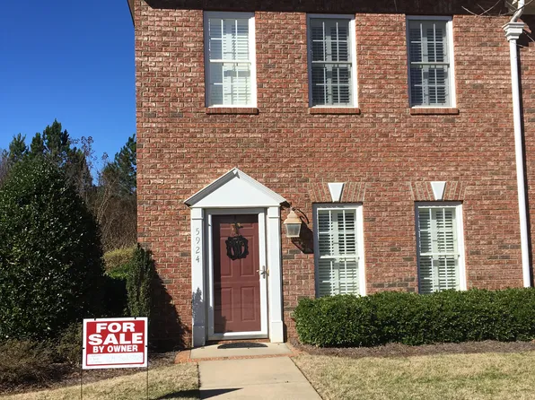 5924 Village Dr, Concord, NC 28027