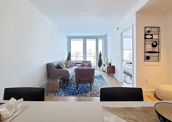 Rented by Modern Spaces | media 3