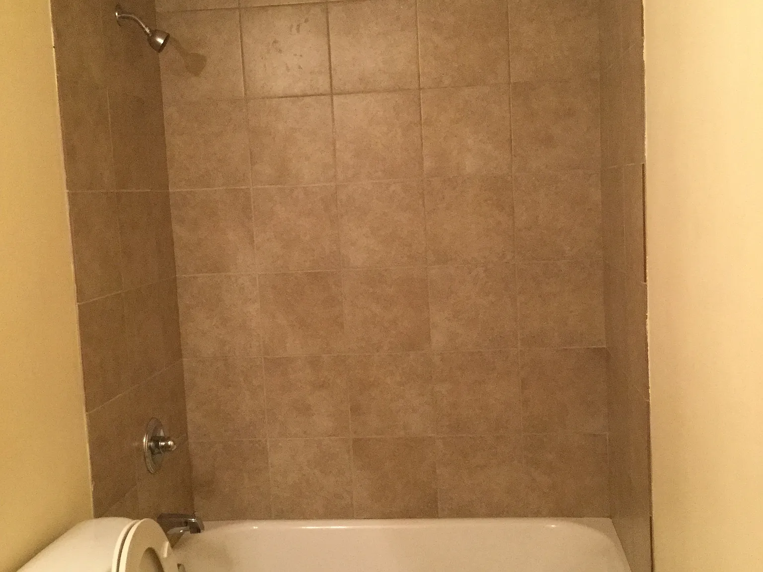 3 bed, 1355 sqft, $1,695 — Photo 3