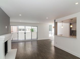 725 S Barrington Ave APT 103, Los Angeles, CA 90049