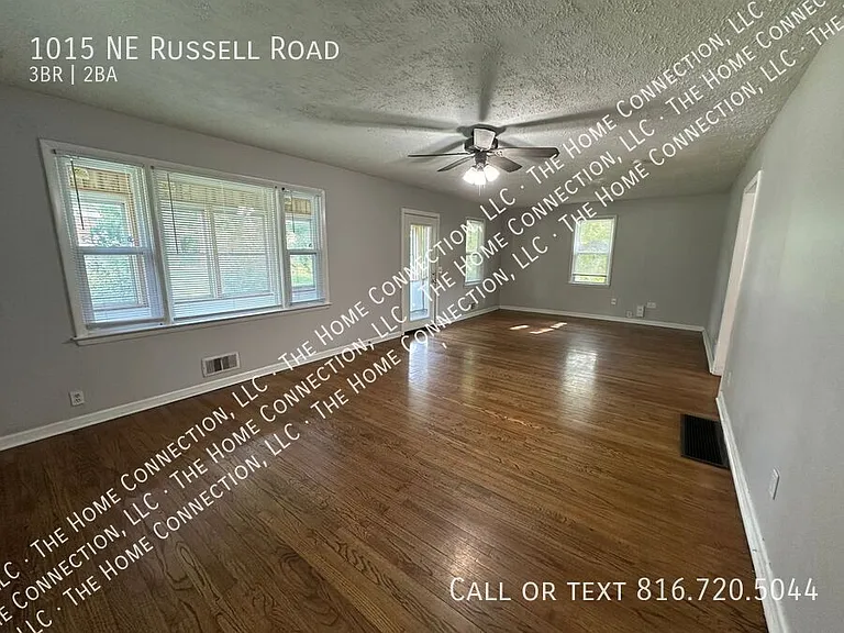 1015 NE Russell Rd — Photo 20