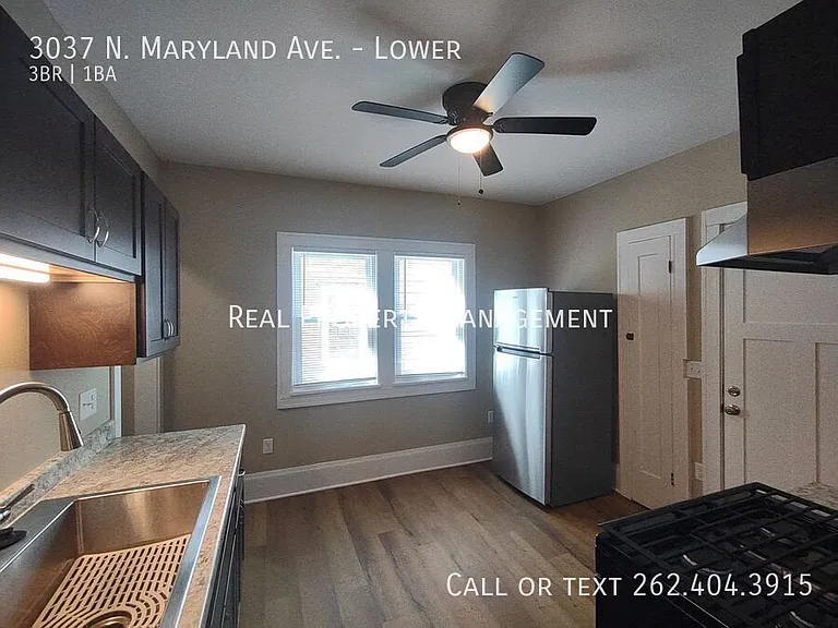 3037 N Maryland Ave — Photo 9