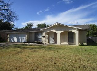 1159 Dublin Dr, Fort Worth, TX 76134