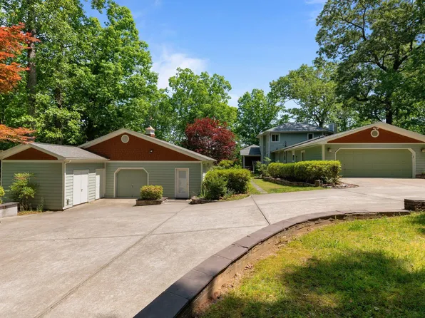 373 Sagamore Dr, Louisburg, NC 27549