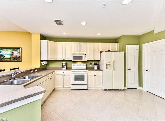 4th image of 3046 Driftwood Way Unit 4703