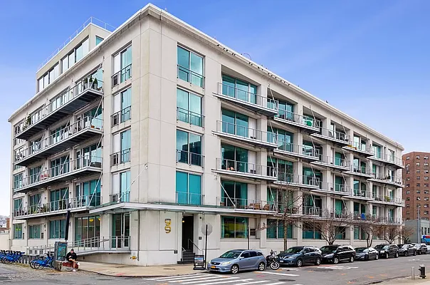 Rented by REAL New York | media 23