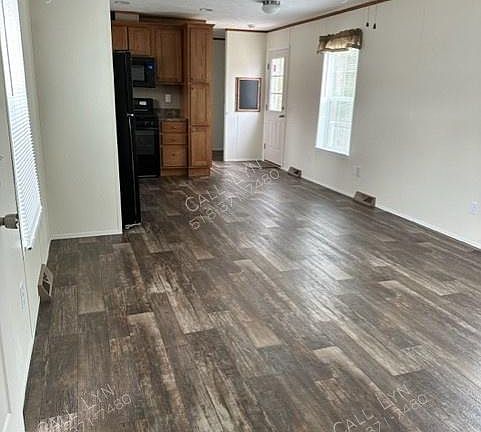 3rd image of 113 Terrace Ct
