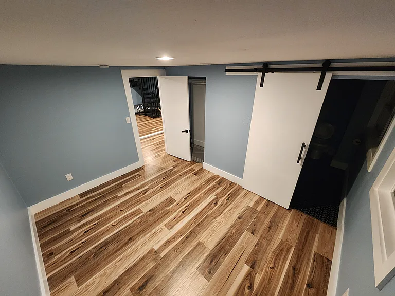 4504 Red River St #B — Photo 10