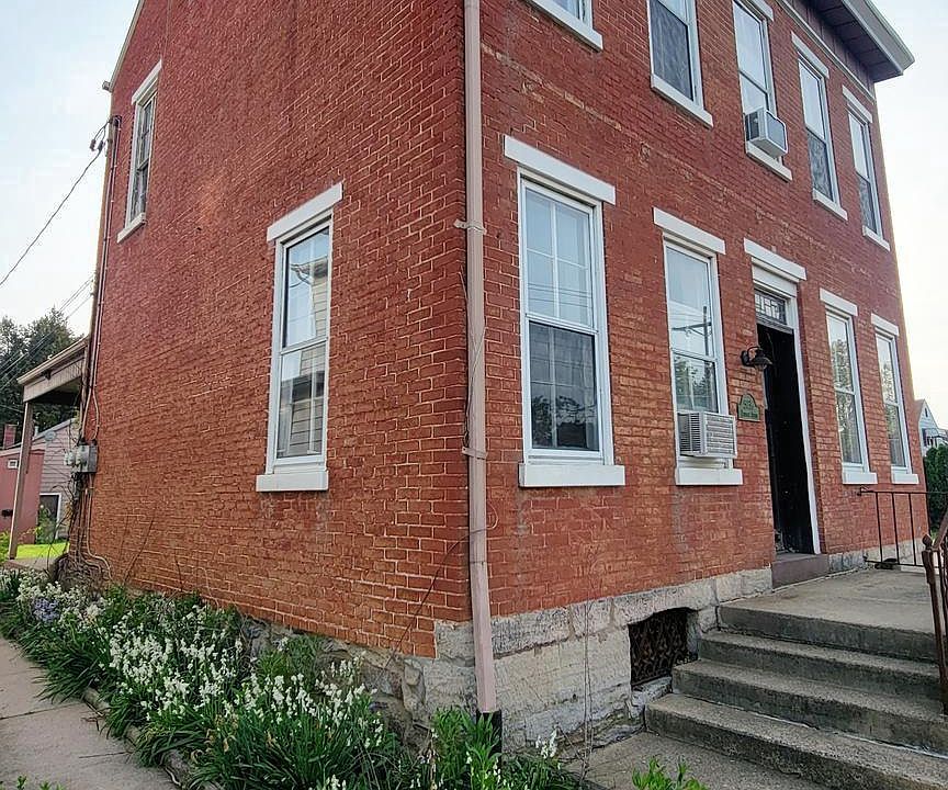 2nd image of 5036 Leesport Ave