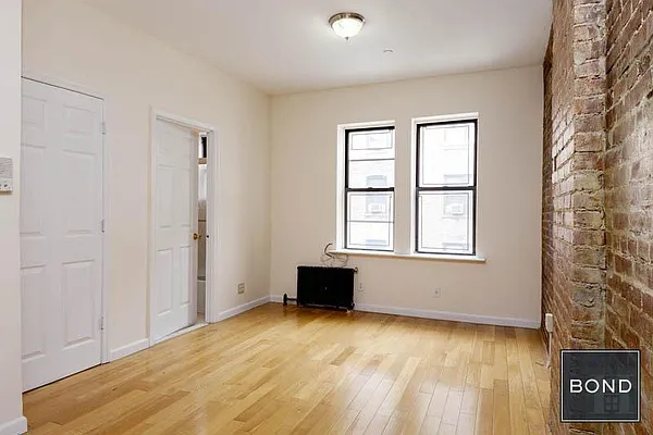 Rented by Bond New York | media 1