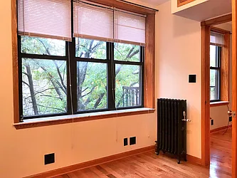 Rented by Rapid Realty Cobble Hill