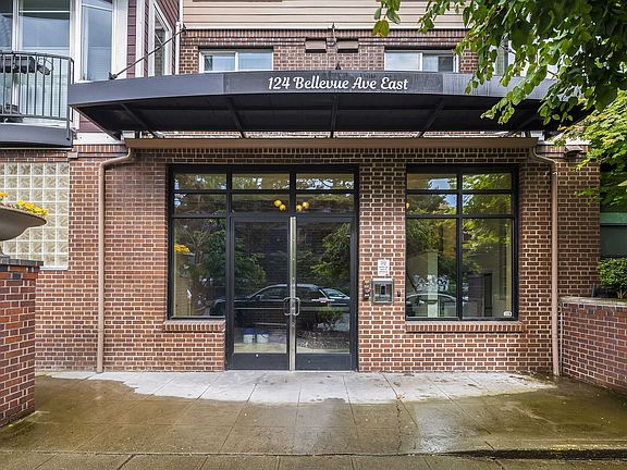 2nd image of 124 Bellevue Ave E Unit 400-197080