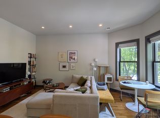 1105 W George St #2, Chicago, IL 60657