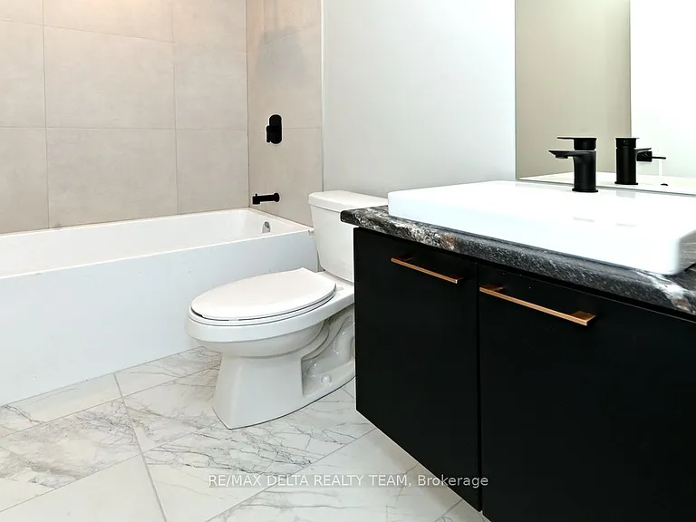 463 Denis St — Photo 23