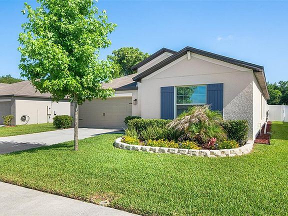 2nd image of 39567 Dawson Chase Dr