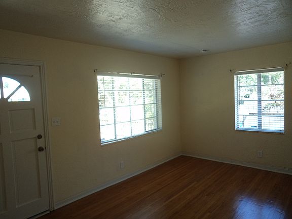 4th image of 2466 44th St S