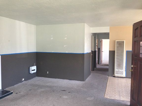 3rd image of 1 Bradford Dr