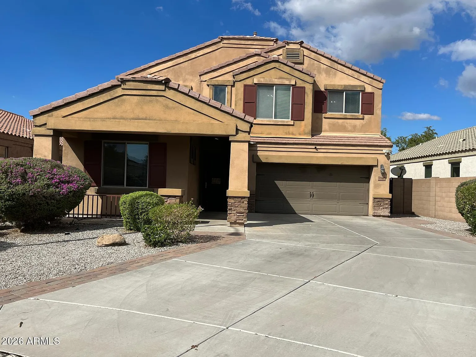 4 bed, 3.0 bath, 2776 sqft, $3,400 — Photo 3