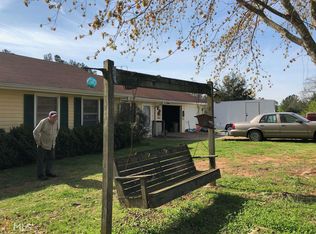 1860 Meadows Rd, Newborn, GA 30056