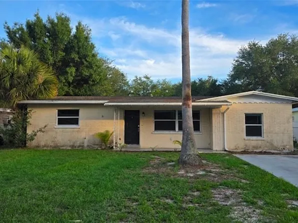 731 Lakeside Dr, Largo, FL 33778