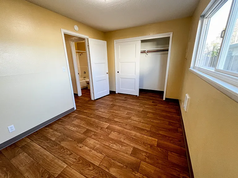 2865 Front St NE #3B — Photo 14