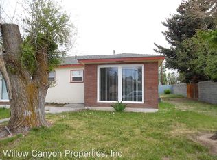 349 SE C St, Madras, OR 97741