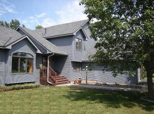 1263 123rd Ave NE, Blaine, MN 55434