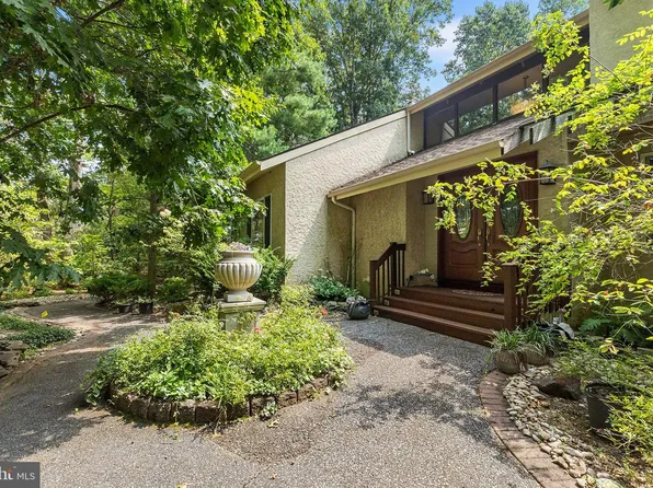 218 Love Ln, Bridgeton, NJ 08302