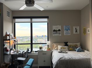425 N Main St #913, Ann Arbor, MI 48104