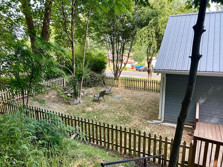 3128 Blue Springs Rd SE — Photo 28
