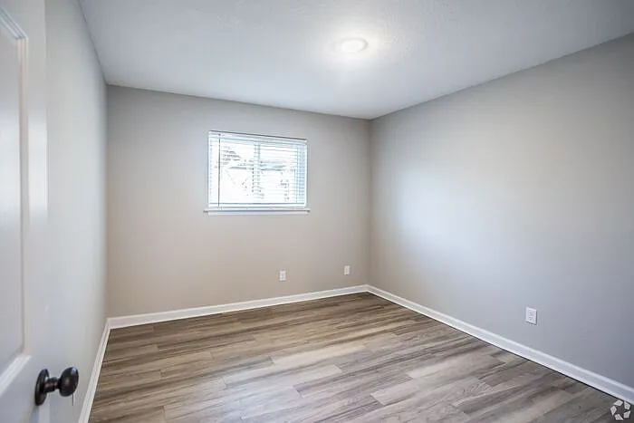 3562 Mynders Ave #1 — Photo 2
