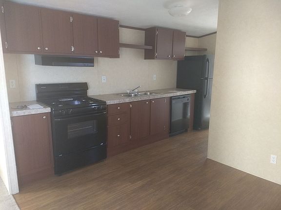 3rd image of 731 Grand Ave Lot 121