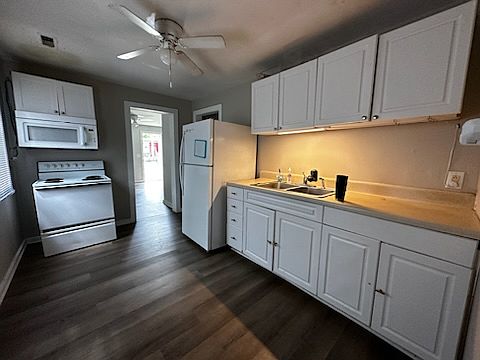 1st image of 722 Lena St #A