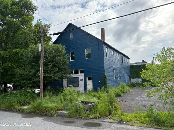 10 Thompson Street, Ballston Spa, NY 12020