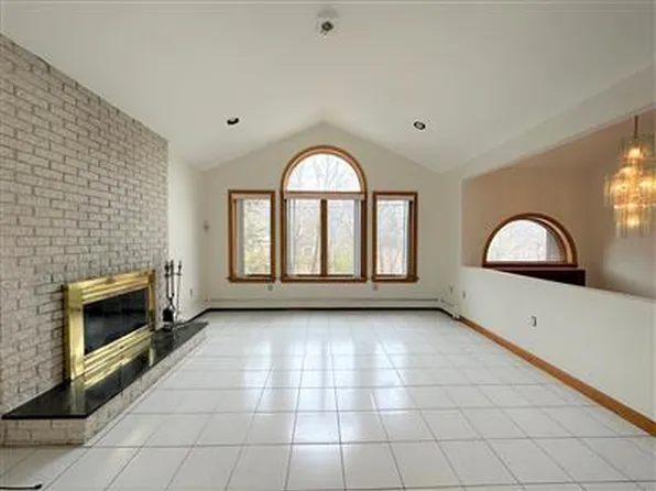 120 Grover Road Ext, Medford, MA 02155