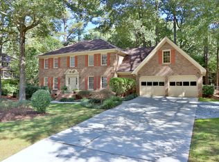 1164 Parkview Way, Lilburn, GA 30047